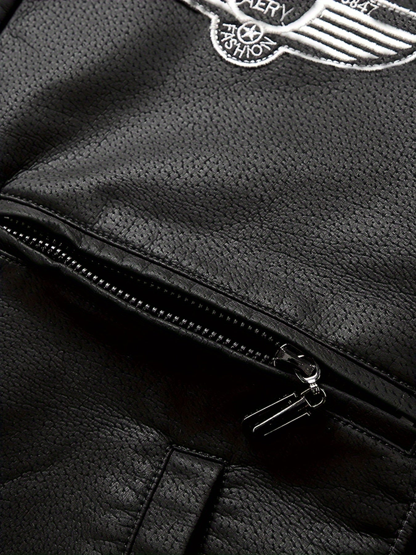 Elias™ | De Moderne Vliegtuigpiloot