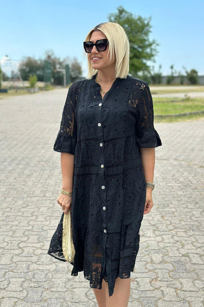 Mirelle – Tijdloze jurk met ingewikkelde details